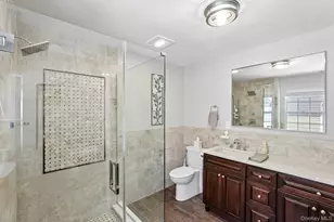 53 Madison Cir, Middle Island, NY 11953 - Photo 21