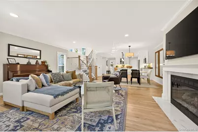 4 Parkridge Court, Huntington, NY 11743 - Photo 3
