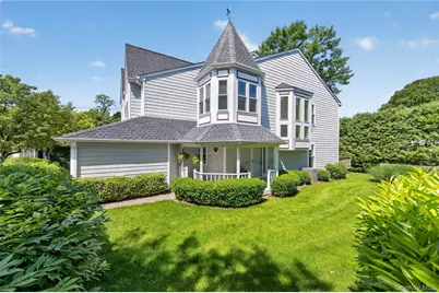 4 Parkridge Court, Huntington, NY 11743 - Photo 1