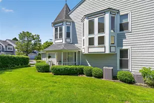 4 Parkridge Ct, Huntington, NY 11743 - Photo 25