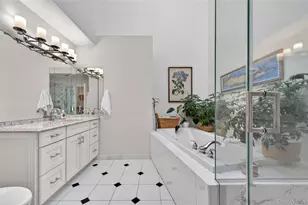 4 Parkridge Ct, Huntington, NY 11743 - Photo 17