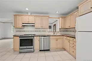 568 Manville Rd, Pleasantville, NY 10570 - Photo 11