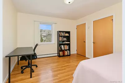 568 Manville Road #Upper R, Pleasantville, NY 10570 - Photo 25