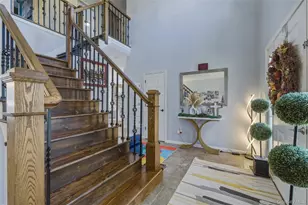 2058 Independence Dr, New Windsor, NY 12553 - Photo 7