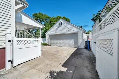 24415 85th Road, Bellerose, NY 11426 - Photo 29