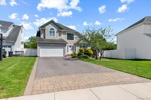 144 Cranberry Ct, Melville, NY 11747 - Photo 35