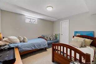 144 Cranberry Ct, Melville, NY 11747 - Photo 33