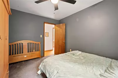 228 W Mombasha Road, Monroe, NY 10950 - Photo 27