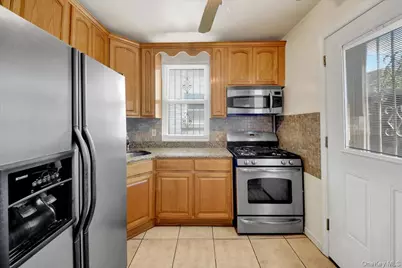 1032 Metcalf Avenue, Bronx, NY 10472 - Photo 21