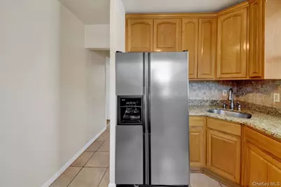 1032 Metcalf Avenue, Bronx, NY 10472 - Photo 23