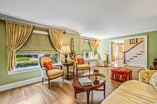 133 Chestnut St, Garden City, NY 11530 - Photo 5