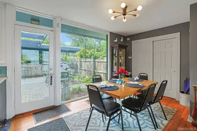 8 Edgewater Lane, Nyack, NY 10960 - Photo 11