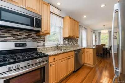 28 Weiner Street, New York, NY 10309 - Photo 7