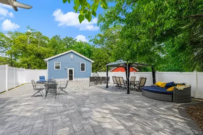 28 Weiner Street, New York, NY 10309 - Photo 23