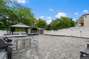 28 Weiner St, New York, NY 10309 - Photo 3