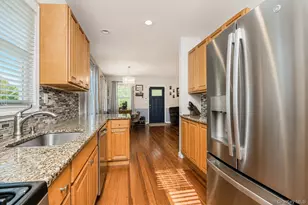28 Weiner St, New York, NY 10309 - Photo 15