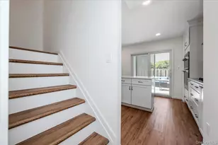 95 Aspen Dr E, Woodbury, NY 11797 - Photo 11