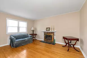 2 Inwood Rd, Glen Cove, NY 11542 - Photo 11