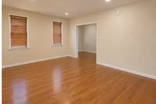 18 Elizabeth Ct, Hempstead, NY 11550 - Photo 5