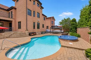 138-15 13th Ave, Whitestone, NY 11357 - Photo 29