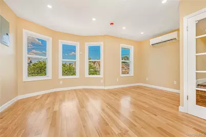 10535 135th Street, Richmond Hill, NY 11419 - Photo 21