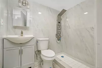 10535 135th Street, Richmond Hill, NY 11419 - Photo 7