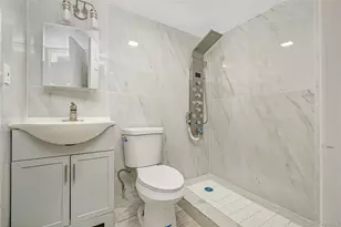 105-35 135th St, Richmond Hill, NY 11419 - Photo 7