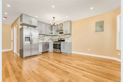 10535 135th Street, Richmond Hill, NY 11419 - Photo 19