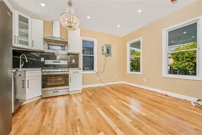 10535 135th Street, Richmond Hill, NY 11419 - Photo 11