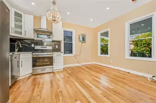 105-35 135th St, Richmond Hill, NY 11419 - Photo 11
