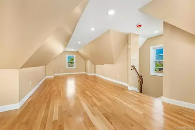 10535 135th Street, Richmond Hill, NY 11419 - Photo 29