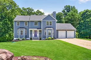 22 Hampton Pl, Cornwall, NY 12518 - Photo 3