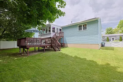 105 Bodle Circle, Maybrook, NY 12543 - Photo 5