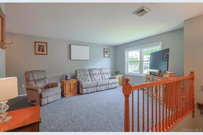 105 Bodle Circle, Maybrook, NY 12543 - Photo 11