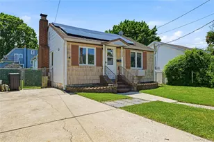 124 N Linden St, Massapequa, NY 11758 - Photo 3