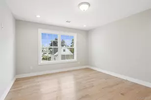 1750 Henry Rd, Merrick, NY 11566 - Photo 41