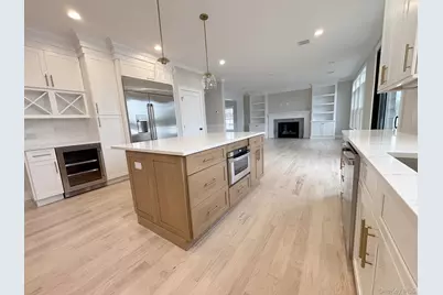 1750 Henry Road, Merrick, NY 11566 - Photo 11