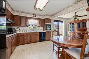 206 N Iowa Ave, Massapequa, NY 11758 - Photo 9