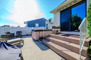 206 N Iowa Ave, Massapequa, NY 11758 - Photo 21