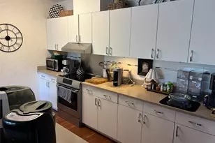 425 New York Ave, Huntington, NY 11743 - Photo 3