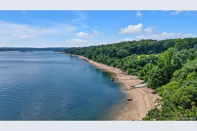 17 Forest Drive, Sands Point, NY 11050 - Photo 47