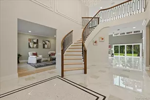 72 Haypath Rd, Bethpage, NY 11714 - Photo 5