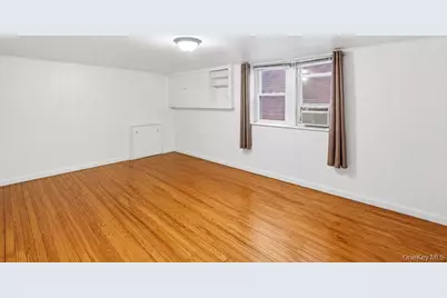 2876 Harrington Avenue, Bronx, NY 10461 - Photo 23
