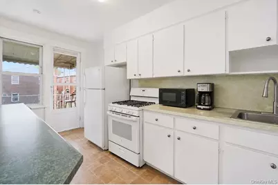2876 Harrington Avenue, Bronx, NY 10461 - Photo 19
