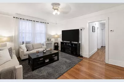 2876 Harrington Avenue, Bronx, NY 10461 - Photo 3
