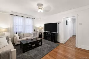 2876 Harrington Ave, Bronx, NY 10461 - Photo 3