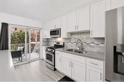 2876 Harrington Avenue, Bronx, NY 10461 - Photo 9