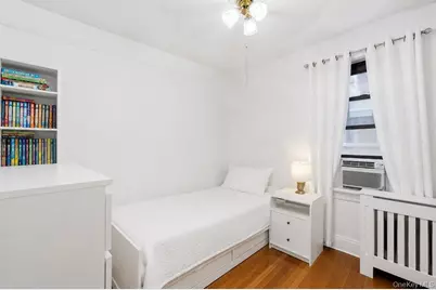 2876 Harrington Avenue, Bronx, NY 10461 - Photo 7