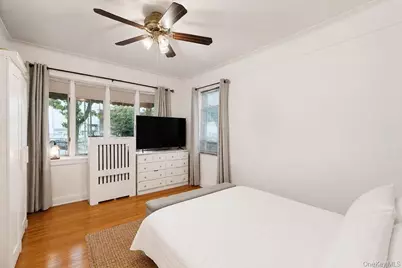 2876 Harrington Avenue, Bronx, NY 10461 - Photo 5