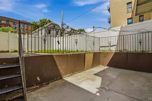 2011 Colonial Ave, Bronx, NY 10461 - Photo 11